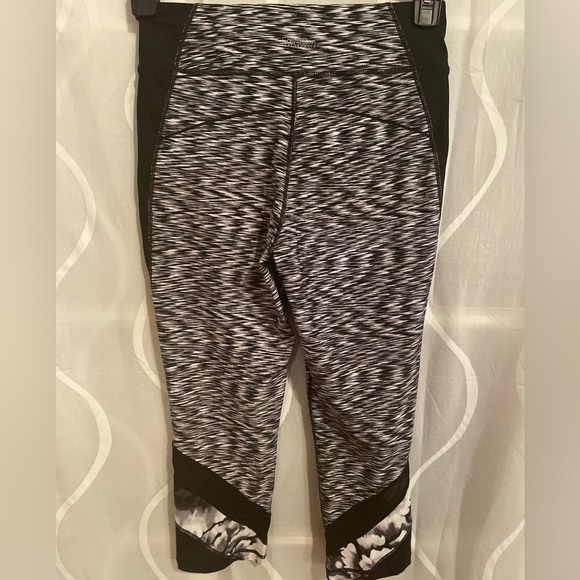 Calvin Klein Performance quick dry exercise pants - Picture 4 of 6